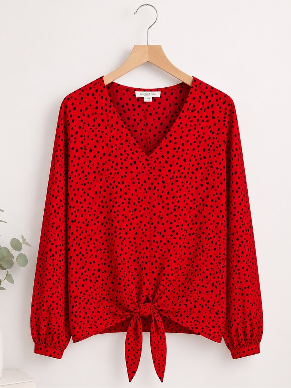 Beachlunchlounge Polka Dot Tie-Front V-Neck Blouse (rack)